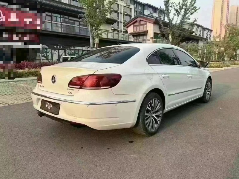 济宁16年大众CC8