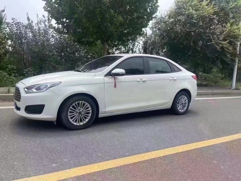 廊坊18年福特福睿斯3