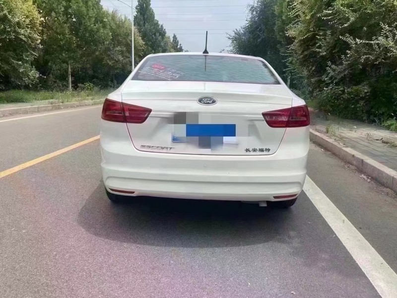 廊坊18年福特福睿斯9