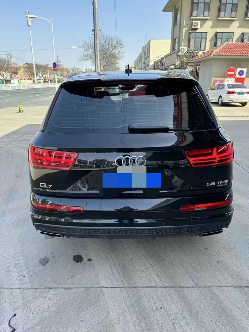 菏泽17年奥迪Q75