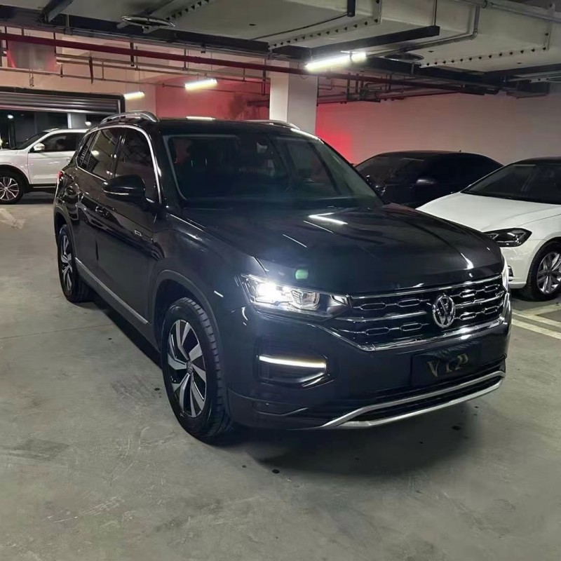 成都20年大众探岳2