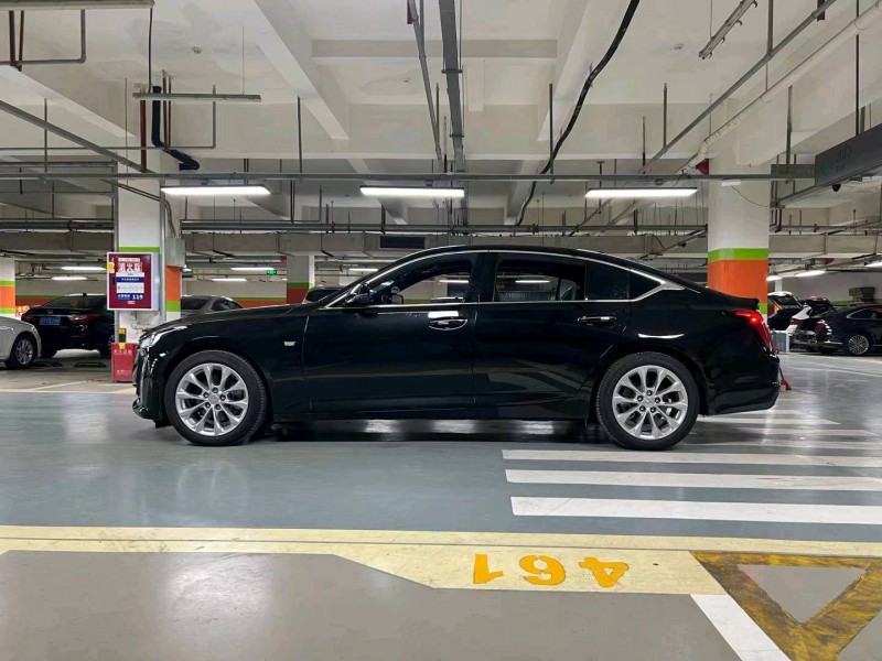 成都23年凯迪拉克XTS2