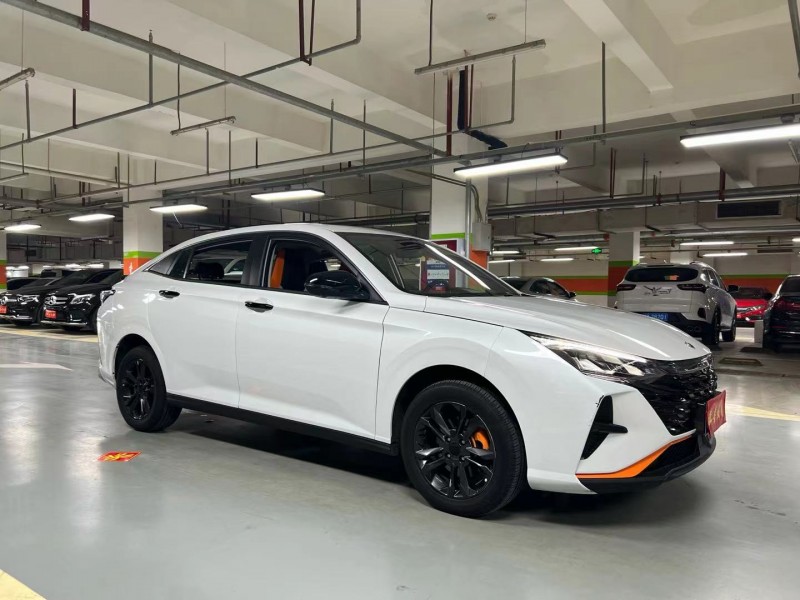 成都24年东风奕炫4