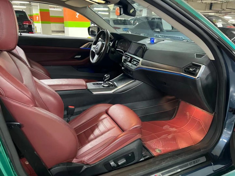 成都21年宝马4系8