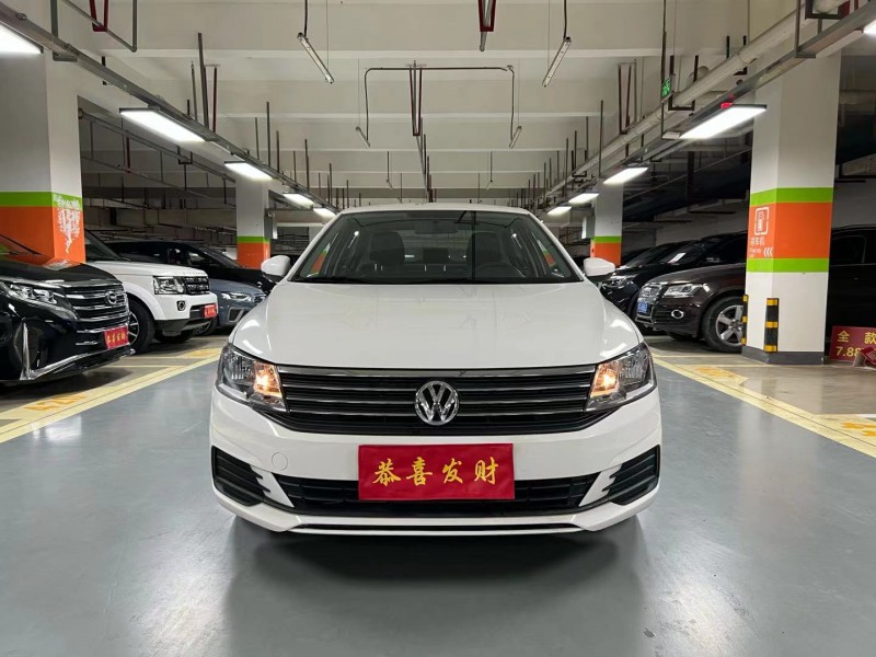 成都23年大众朗逸1