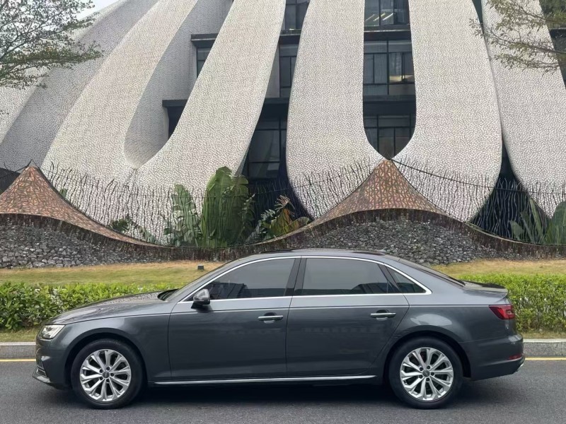 深圳19年奥迪A4L4