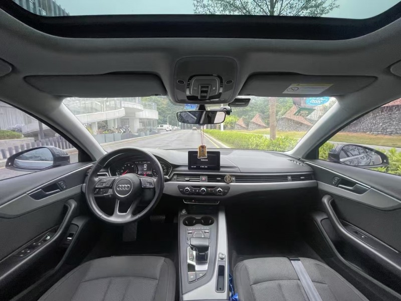 深圳19年奥迪A4L7