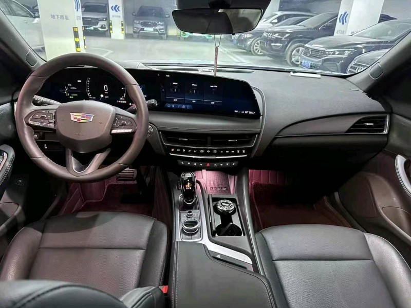 成都24年凯迪拉克CT54