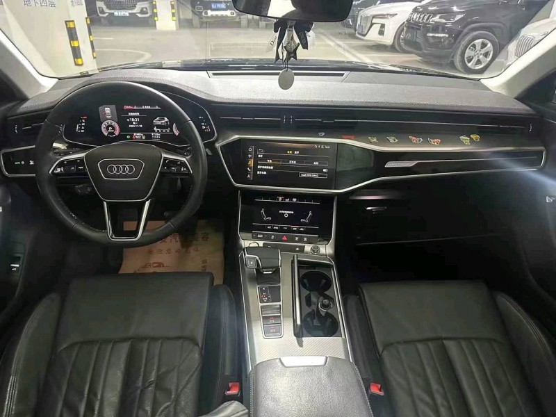 成都19年奥迪A6L4