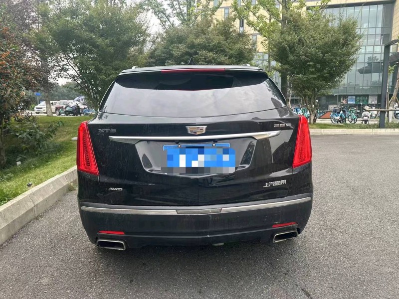 成都19年凯迪拉克XT58