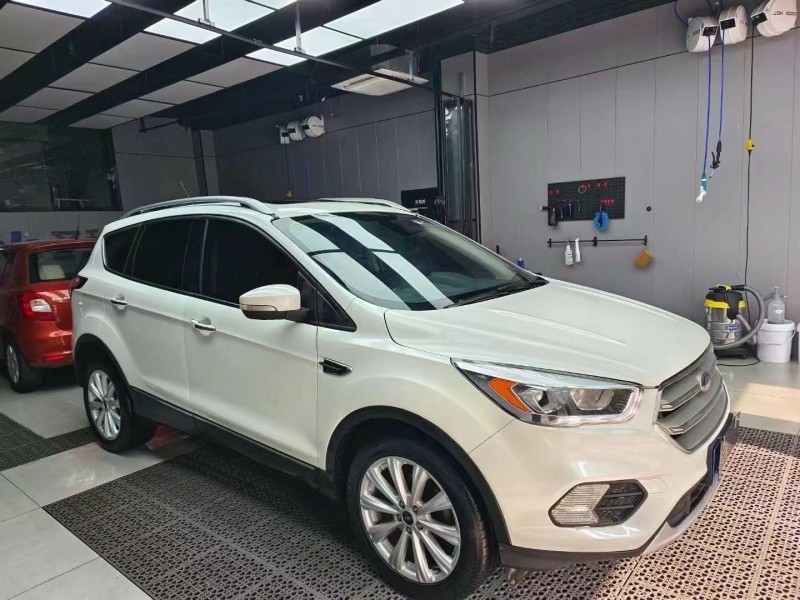 济宁17年福特翼虎2