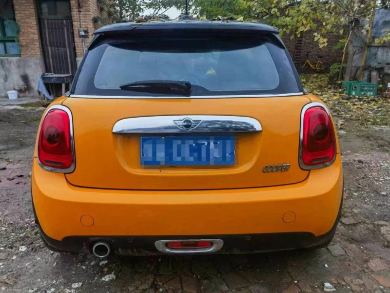 西安18年MINICooper8
