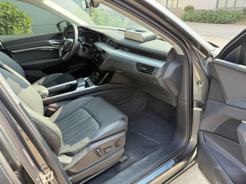 盐城23年奥迪E-tron纯电5