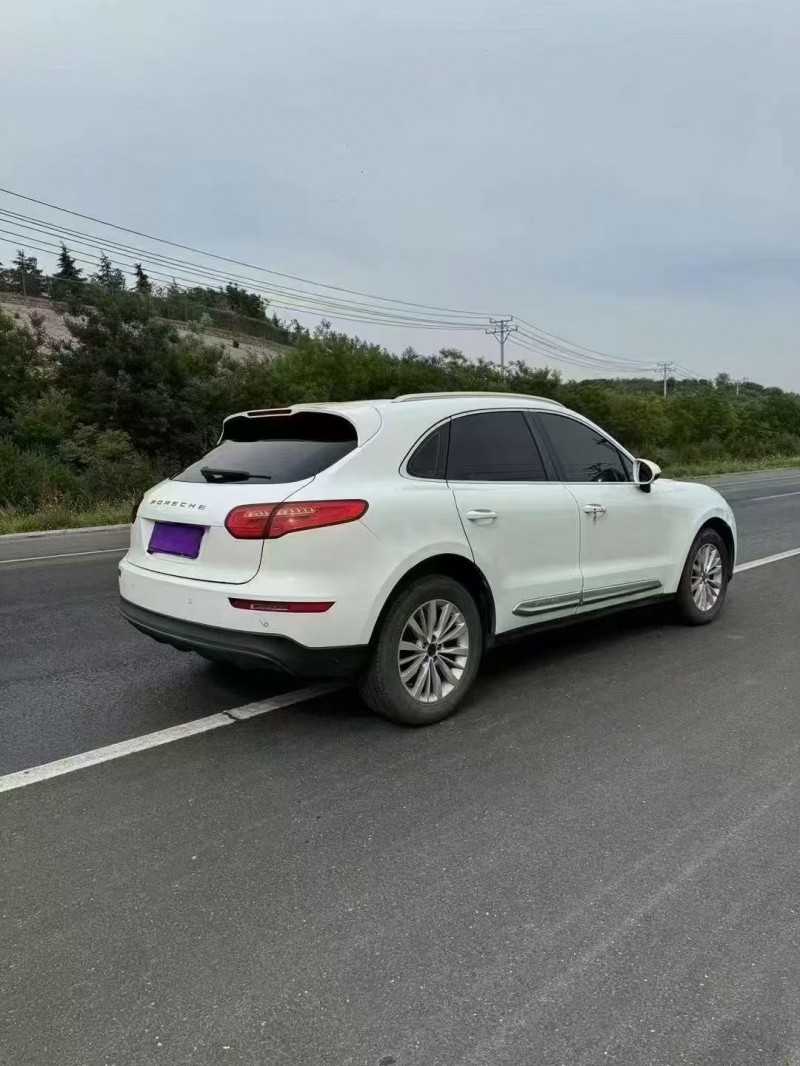 保定17年众泰SR93