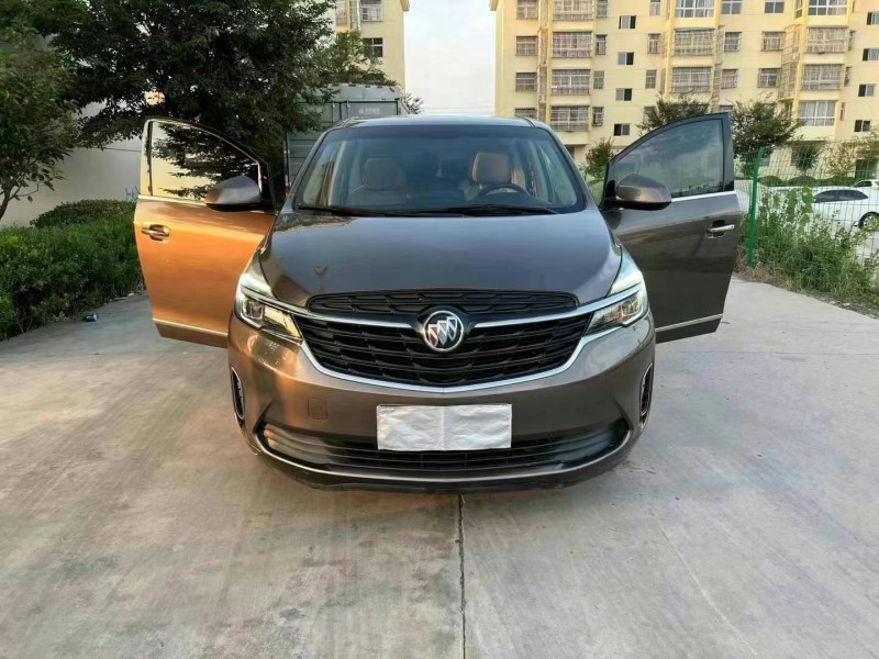 徐州21年别克GL86