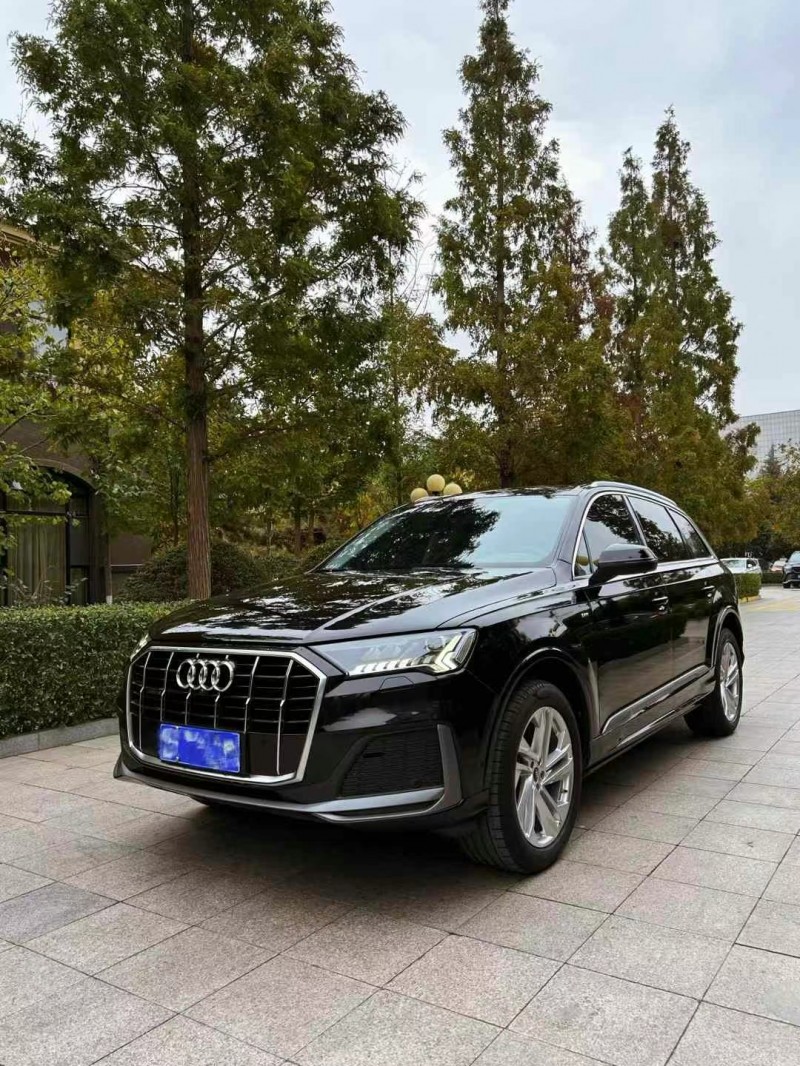 煙臺22年奧迪Q72