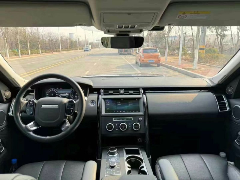 青岛20年路虎发现4