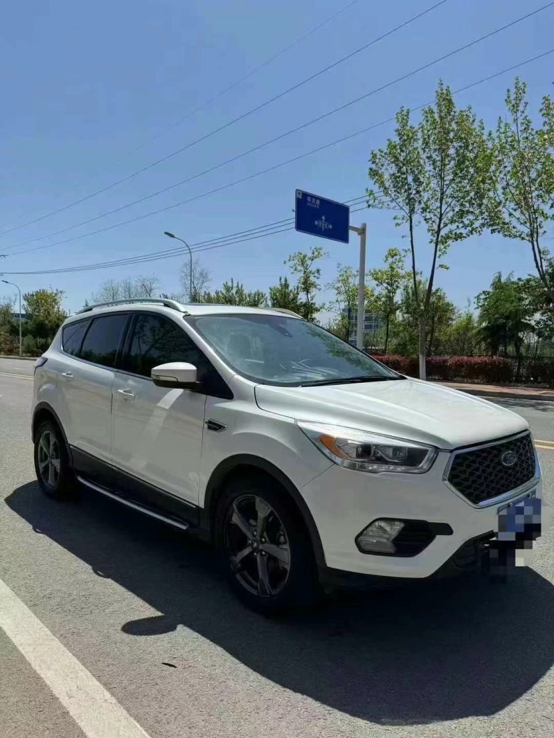 青岛19年福特翼虎3