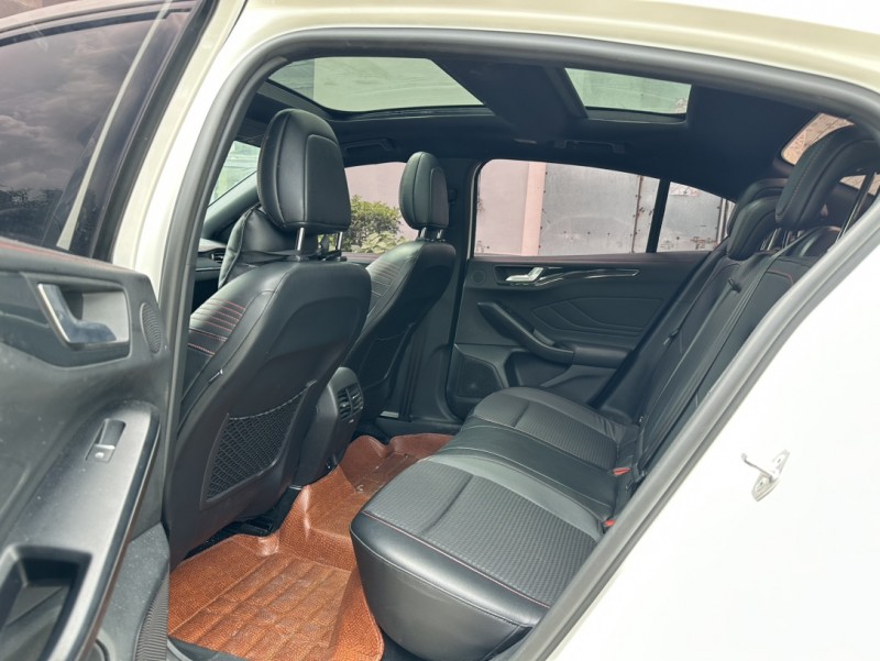 盐城21年福特福克斯4