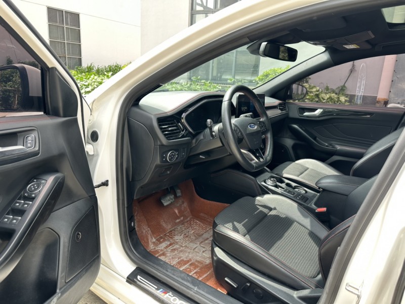 盐城21年福特福克斯5