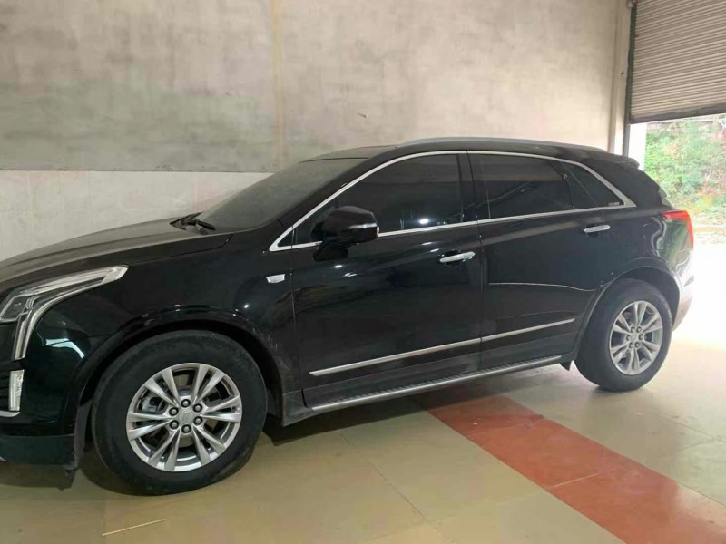 成都22年凯迪拉克XT57