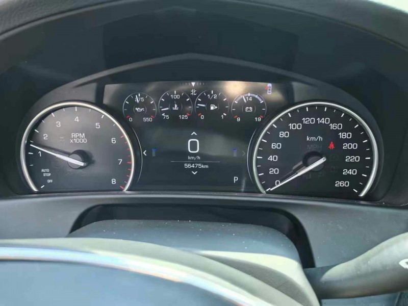 成都21年凯迪拉克CT68