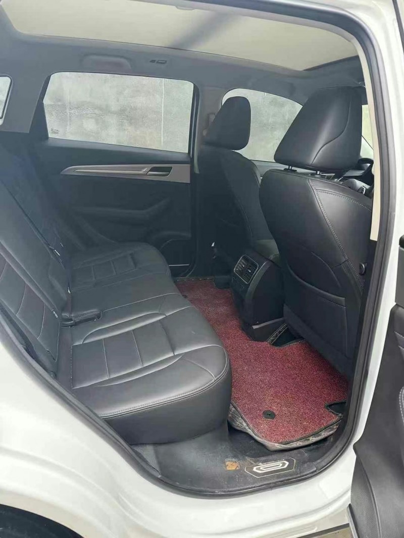 成都20年哈弗F74