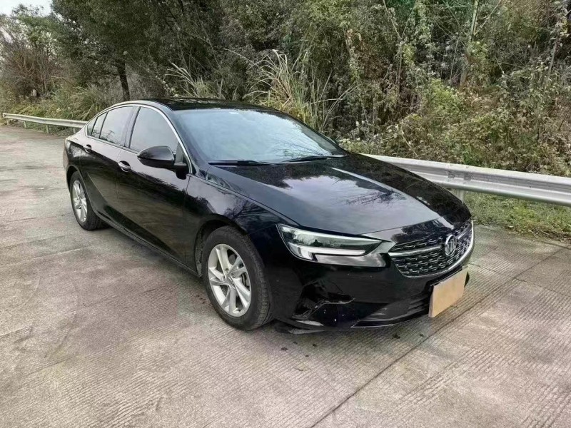 成都22年别克君威3