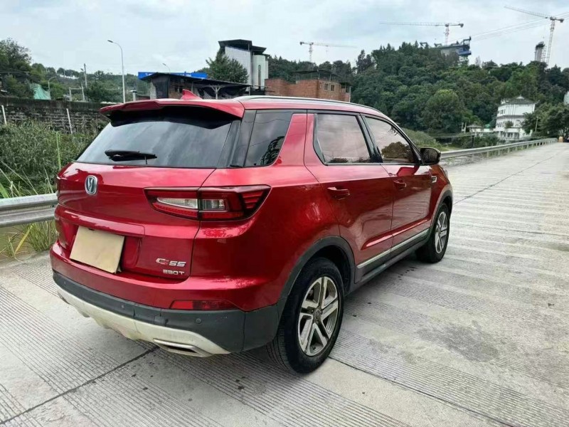 成都17年长安汽车CS555