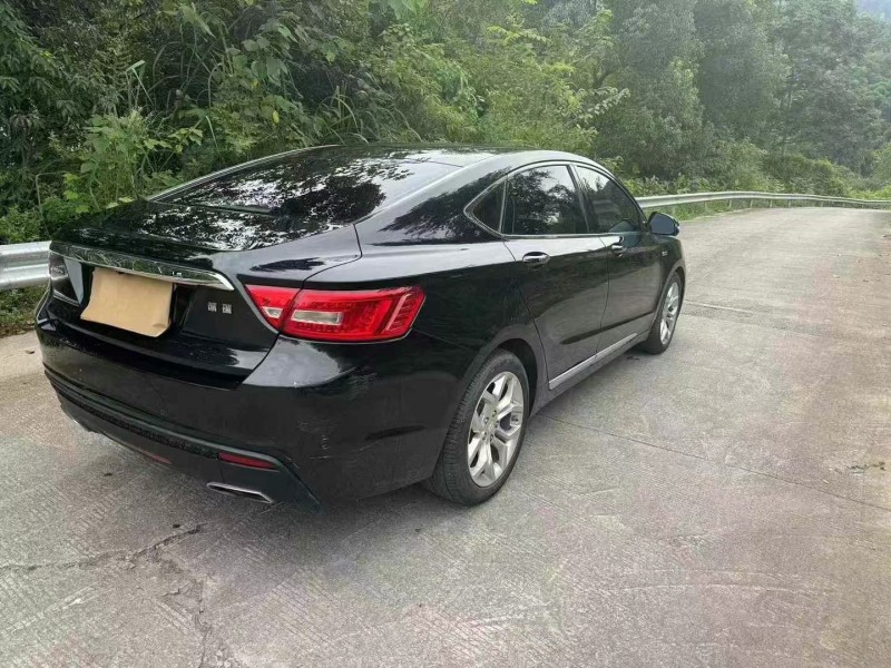 成都16年吉利博瑞6