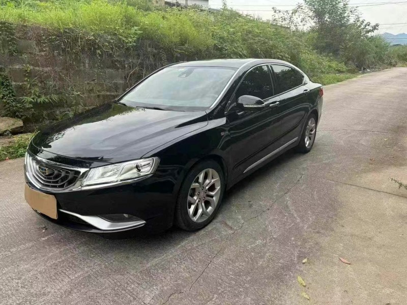 成都16年吉利博瑞7