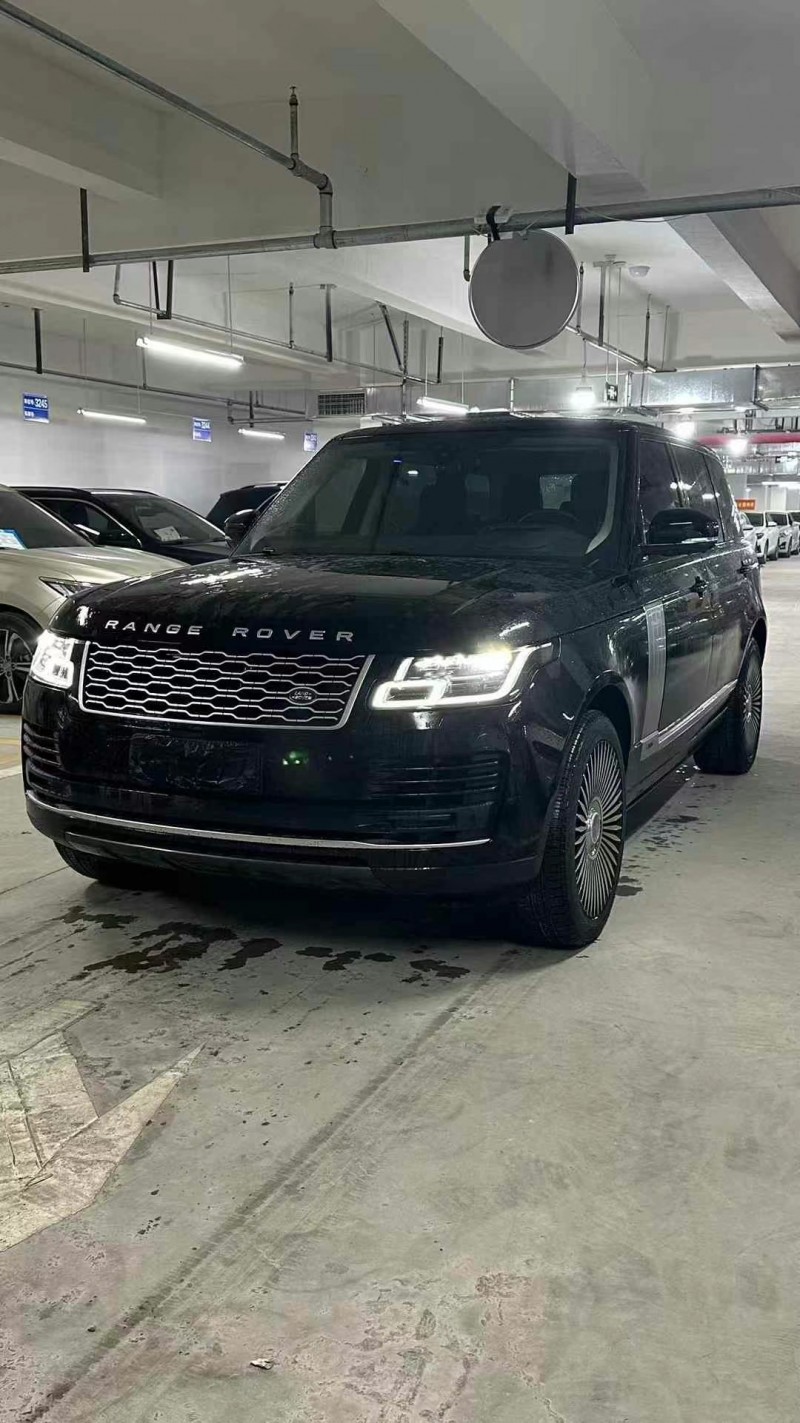 成都21年路虎揽胜行政1