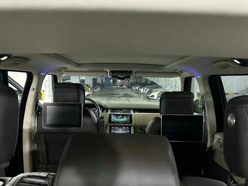 成都21年路虎揽胜行政4