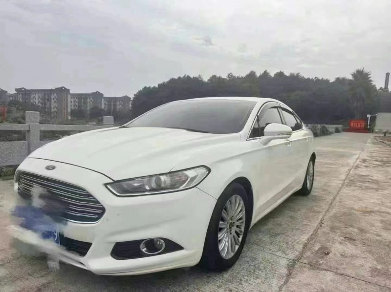 济宁16年福特蒙迪欧4