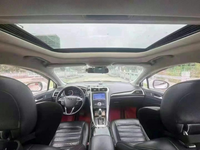 济宁16年福特蒙迪欧7