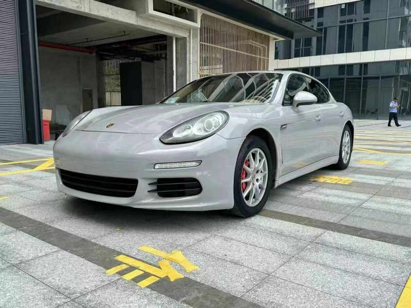 广州13年保时捷帕拉梅拉3