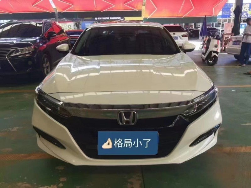 佛山19年本田雅阁1