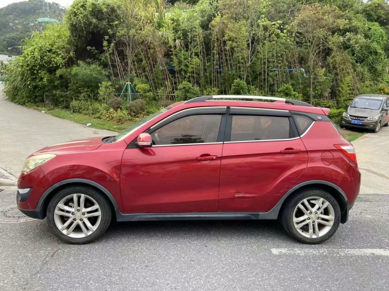 广州17年长安汽车CS356