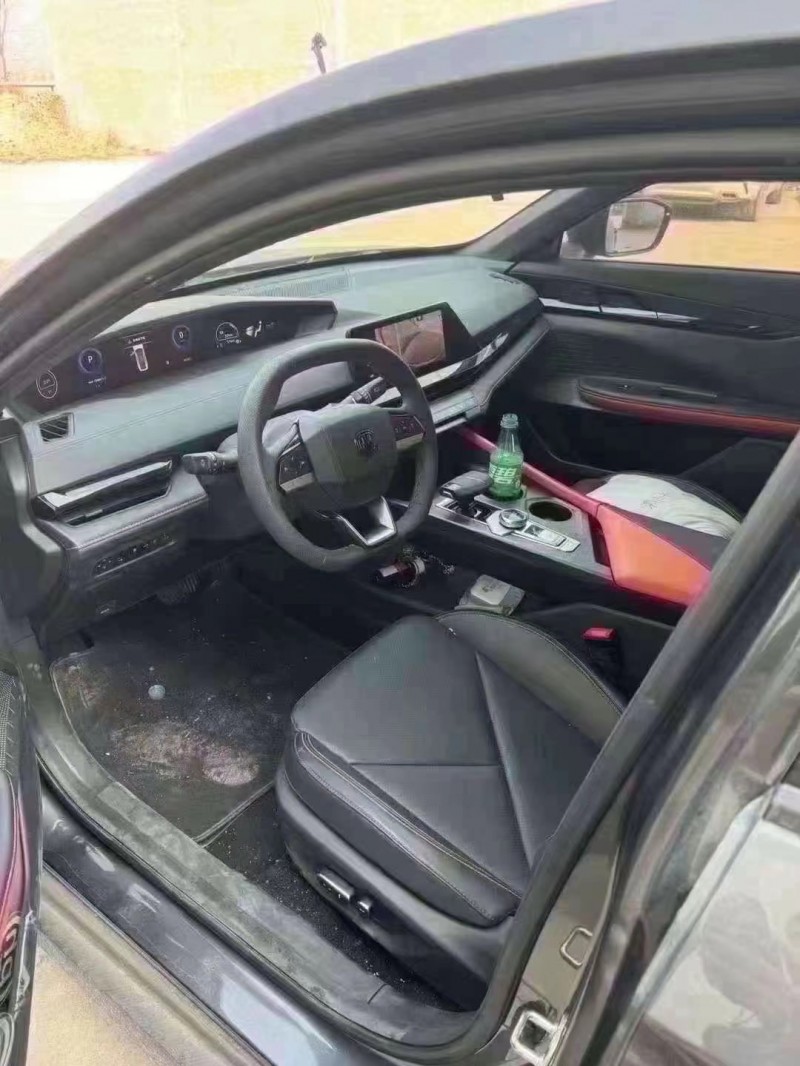 菏泽23年长安汽车UNI-V4