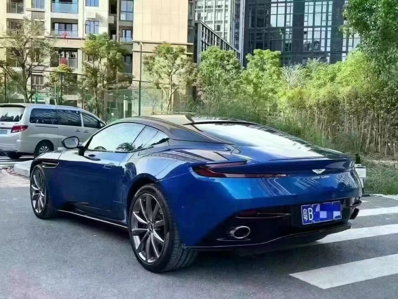 深圳18年阿斯顿·马丁DB119