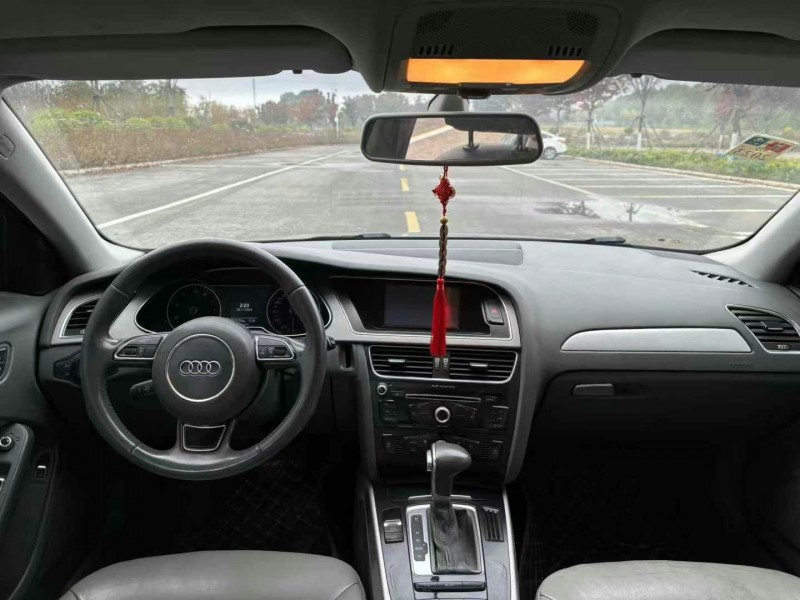 徐州13年奥迪A4L4