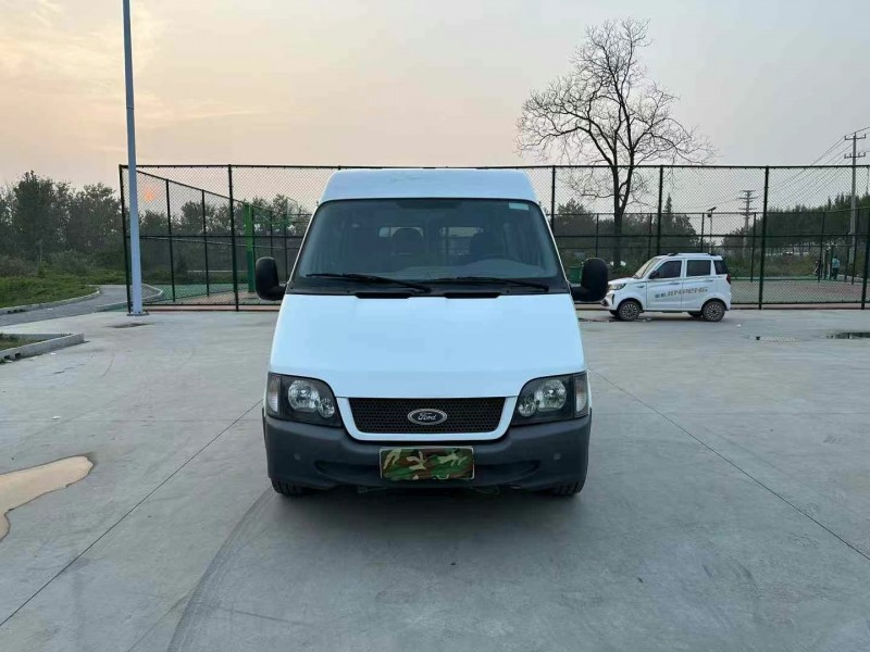 徐州16年福特全顺1