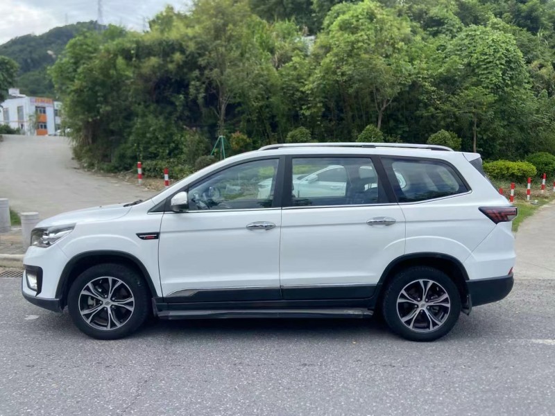 广州18年比速汽车T56