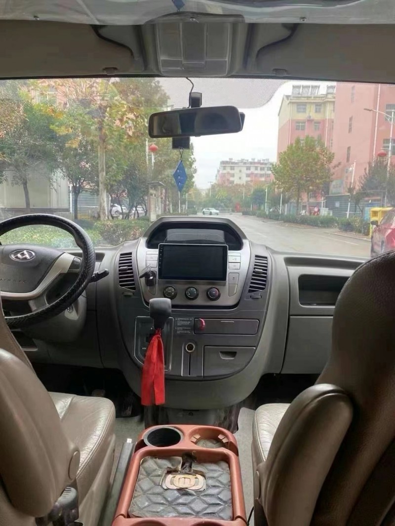 济宁18年大通V805
