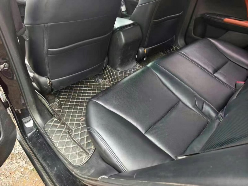 济宁18年本田雅阁6