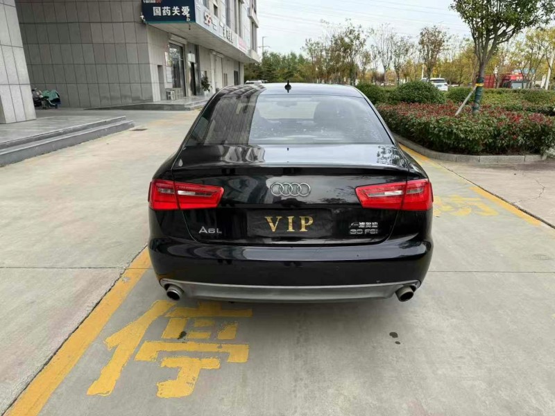 济宁15年奥迪A6L9