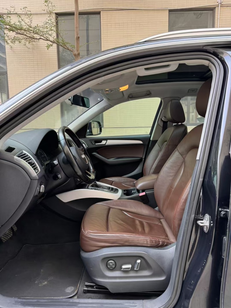 佛山14年奥迪Q55