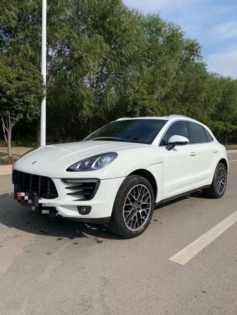枣庄14年保时捷Macan2