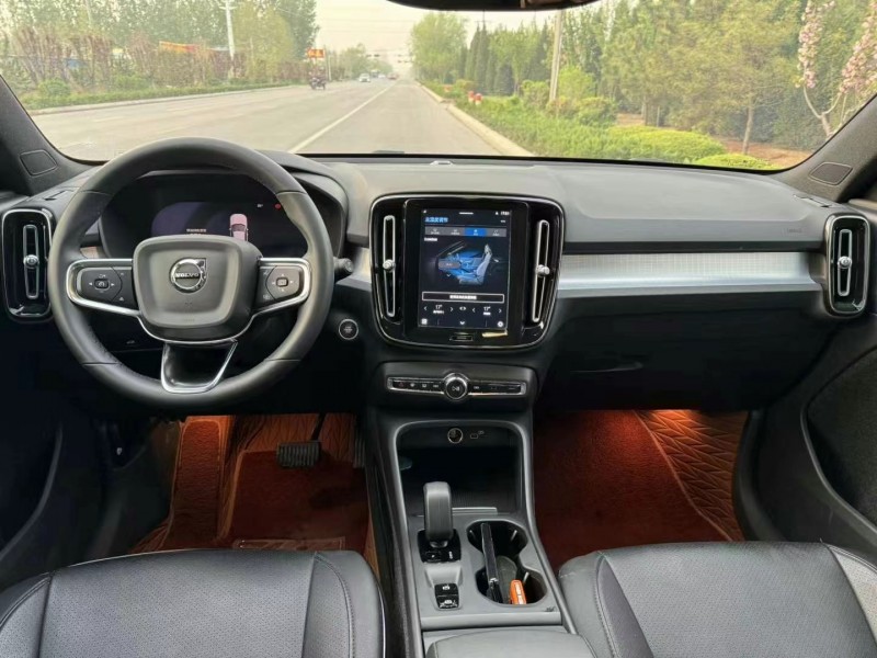 济宁23年沃尔沃XC404