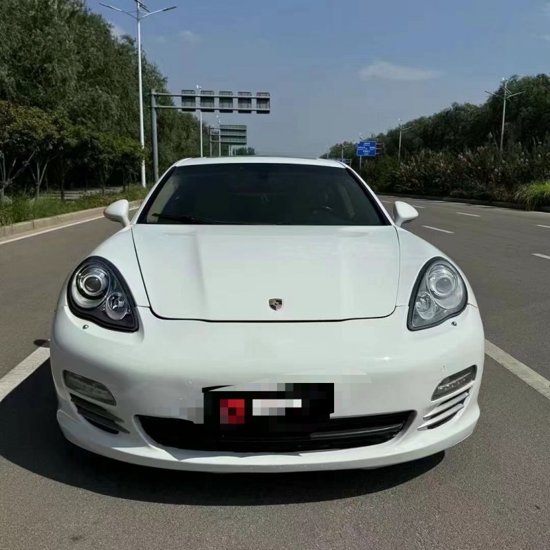 枣庄13年保时捷帕拉梅拉1